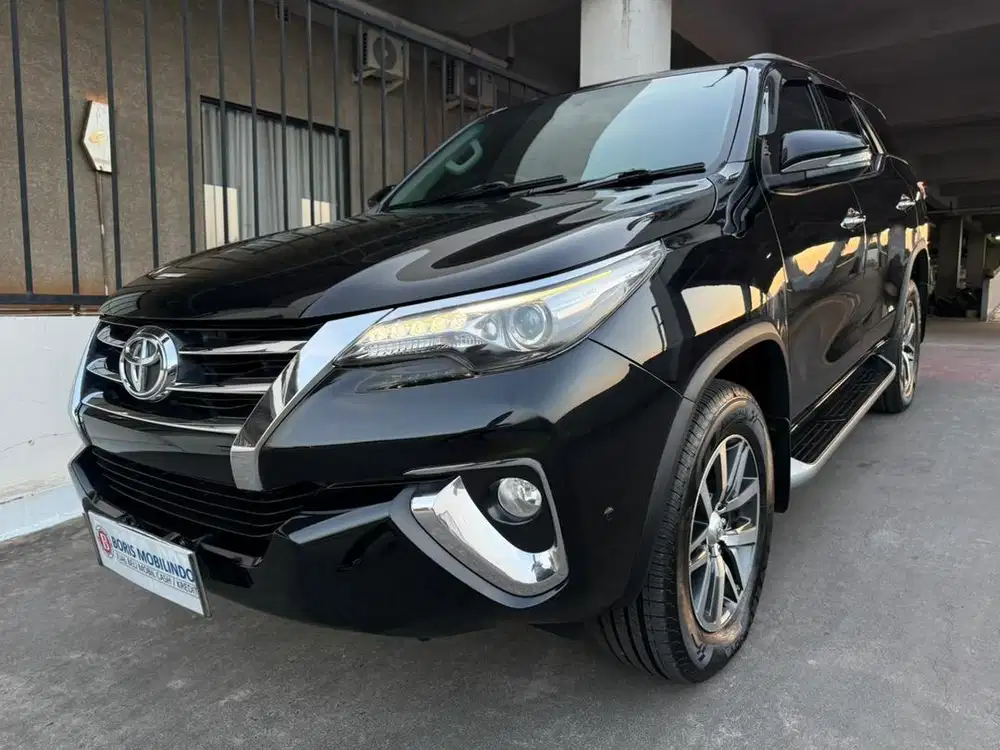 VRZ 2017 Diesel Automatic Toyota Fortuner 2018 Hitam TRD Solar 4x4 4x2
