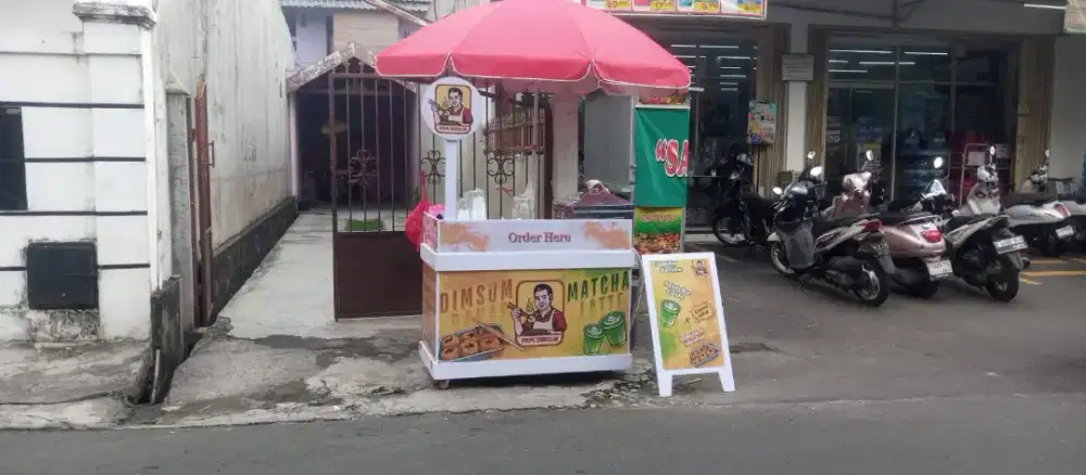Loker Penjaga Booth Dimsum