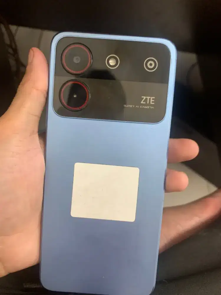 HP ZTE Blade A54