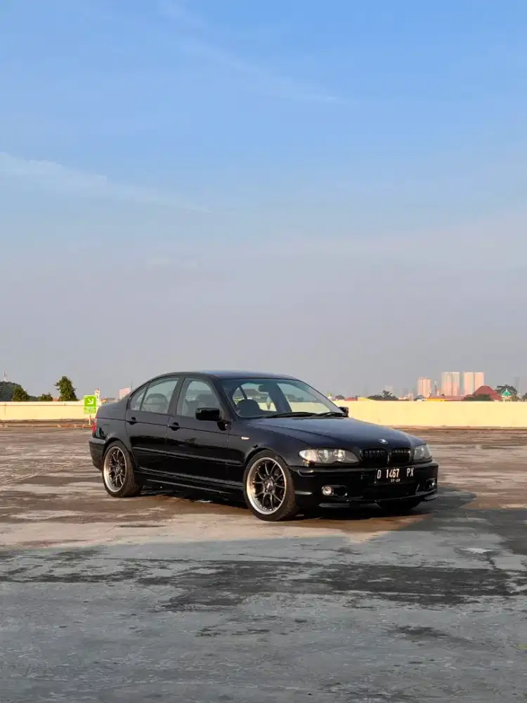 BMW E46 318i Facelift 2003