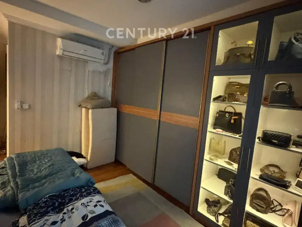 Dijual Apartement Gading Resort Sdh Bagus Lokasi Di Moi