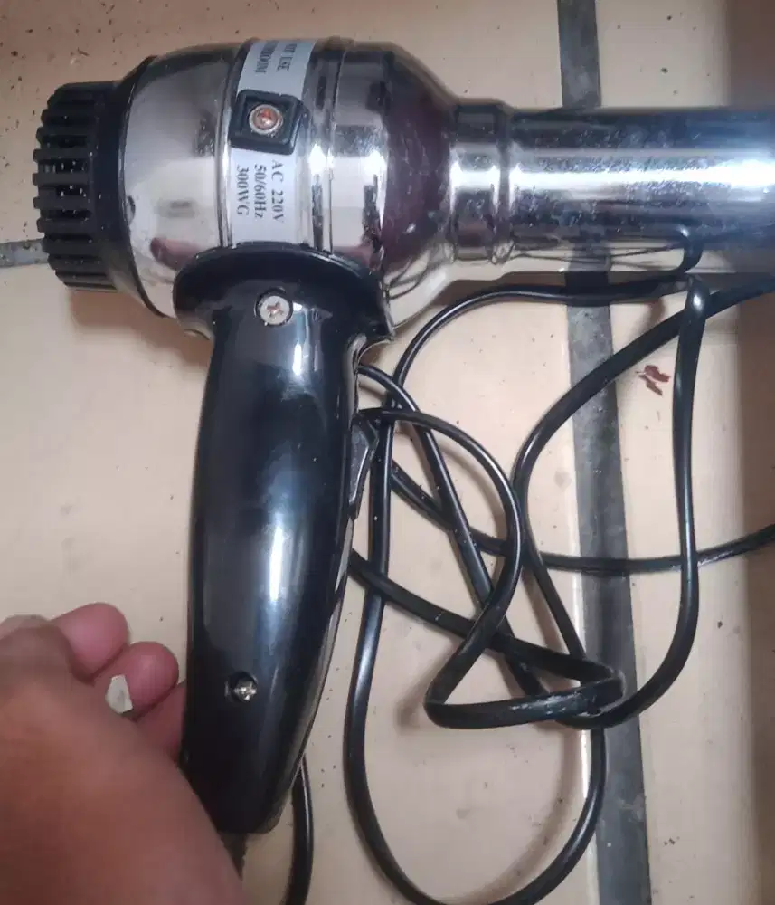 Hairdryer second