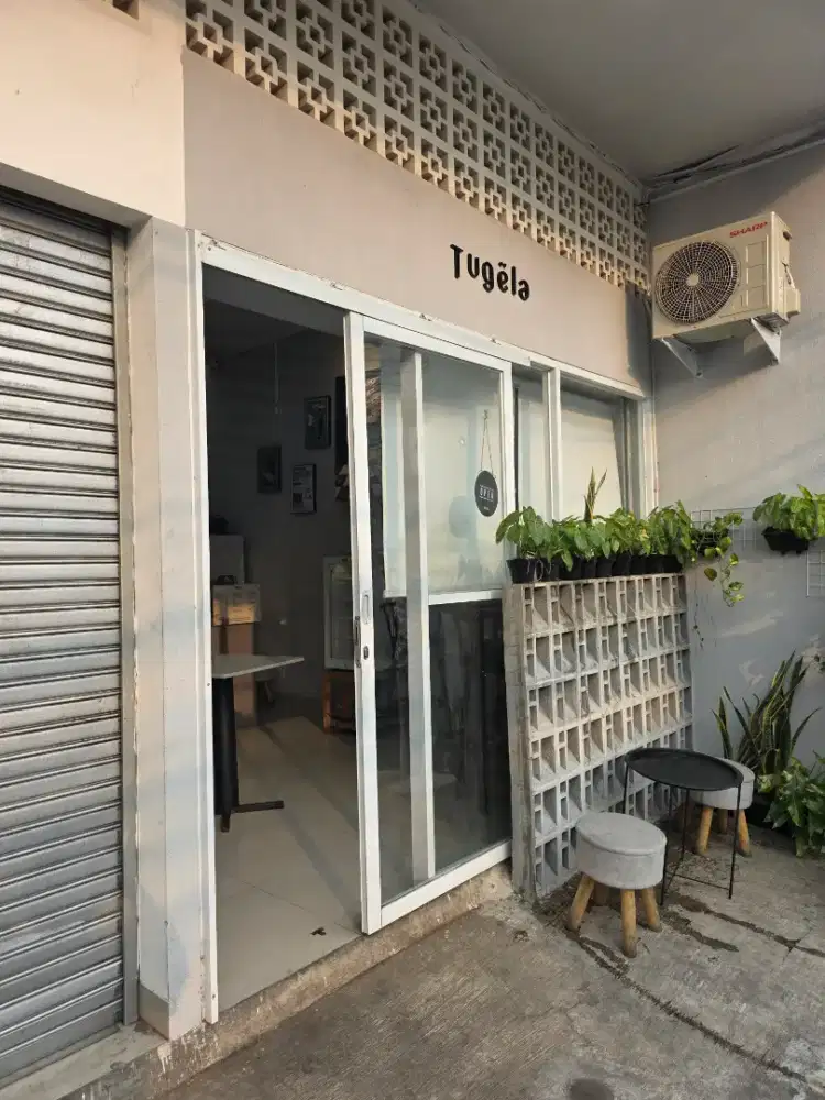 Kaca dan pintu geser