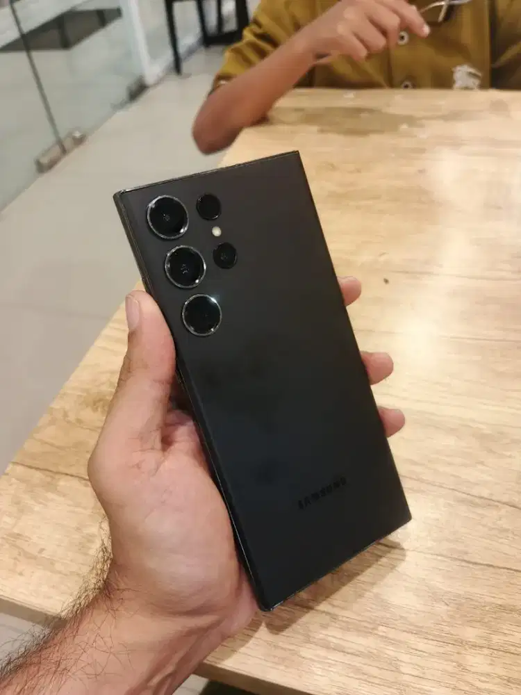 Samsung S23 ultra 512 5G sein HP aja mulus LCD jernih bs tt