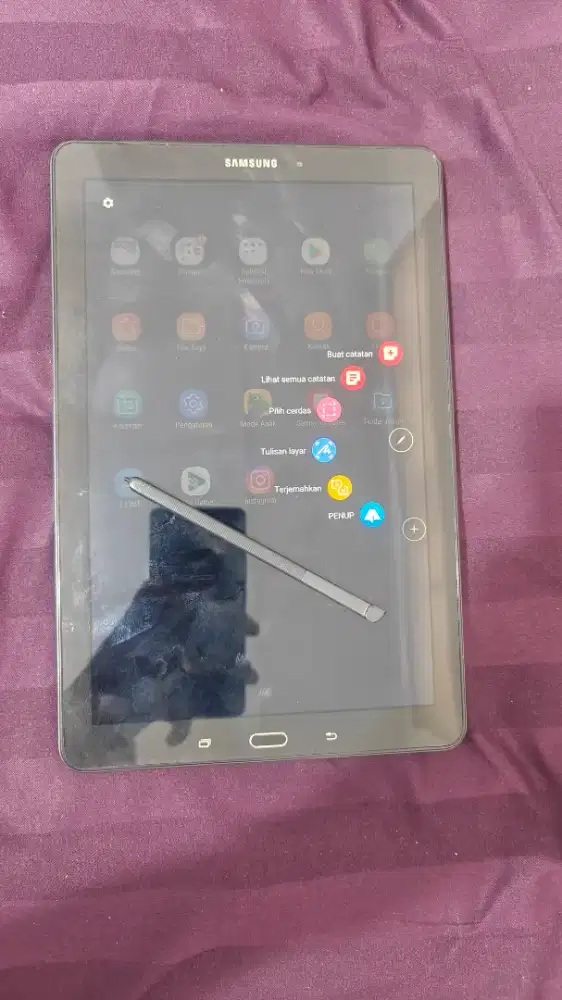 Samsung A6 with Pen