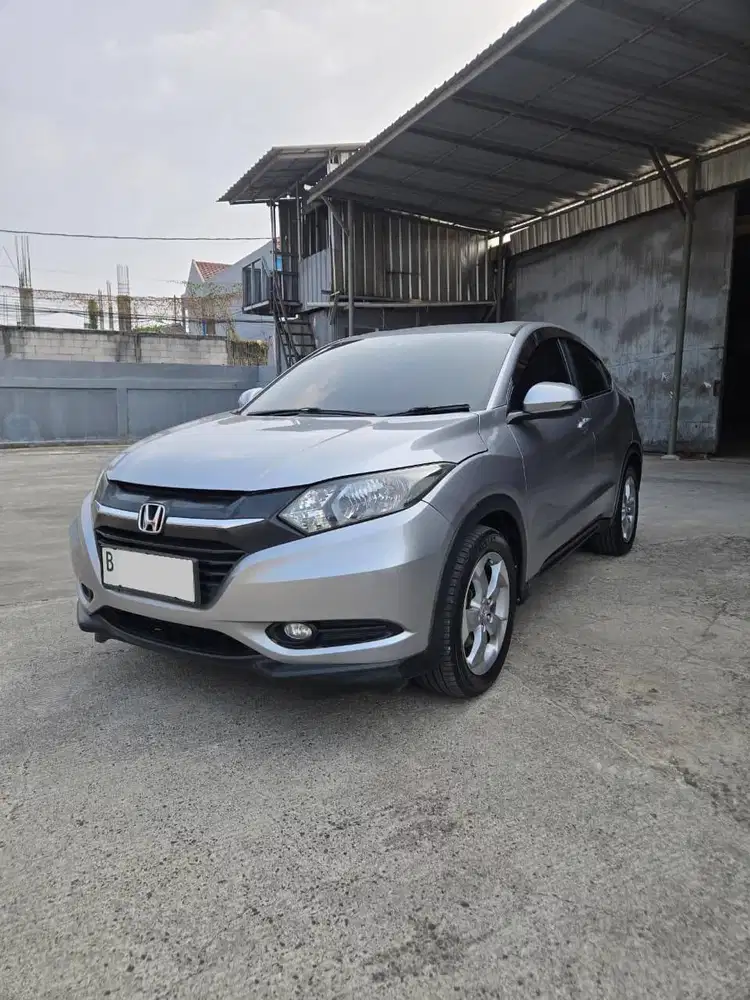 HRV CVT 2018 Silver Good Condition TDP Hanya 8Jt