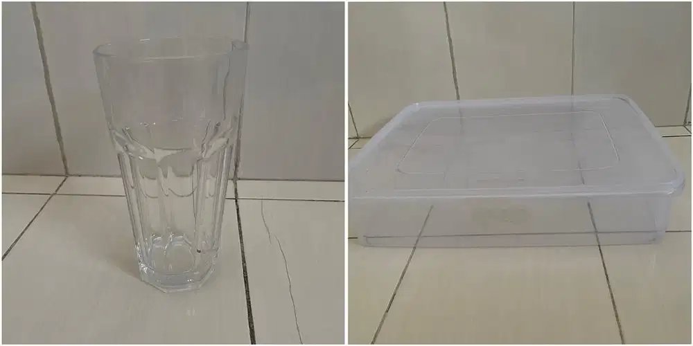 1 gelas dan kontainer plastik