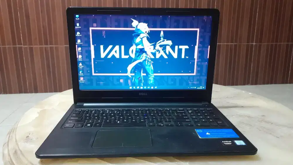 Laptop Dell Inspiron 15-3567 corei7 Ram8GB ssd480GB Radeon R5 M430GEN7
