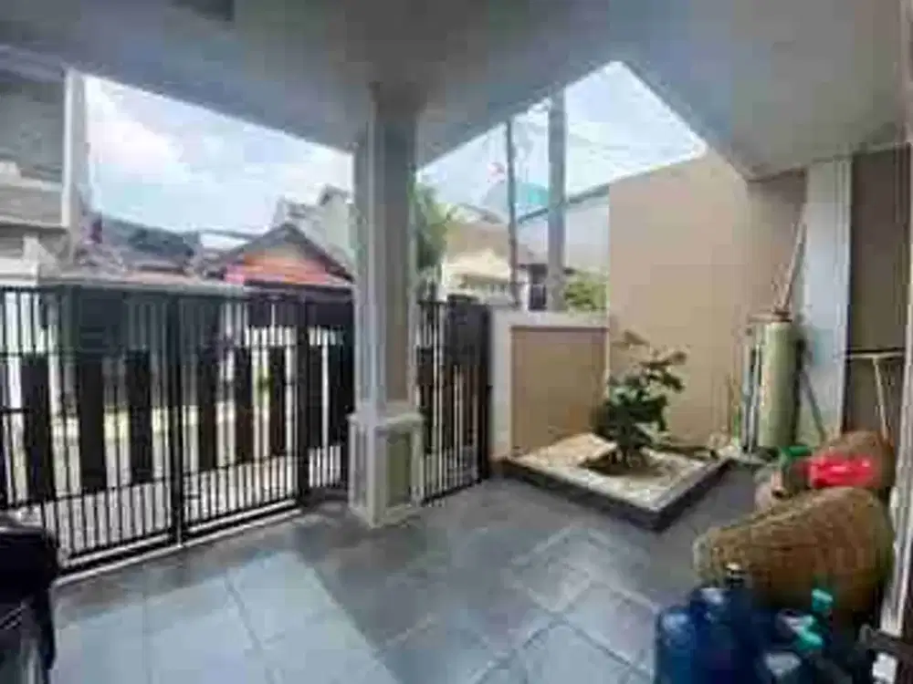 rumah 2lt 4 kt siap huni
ruangan lega
di taman galaxy