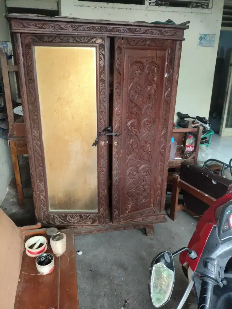 Jual Lemari Jadul Tahun 50-70