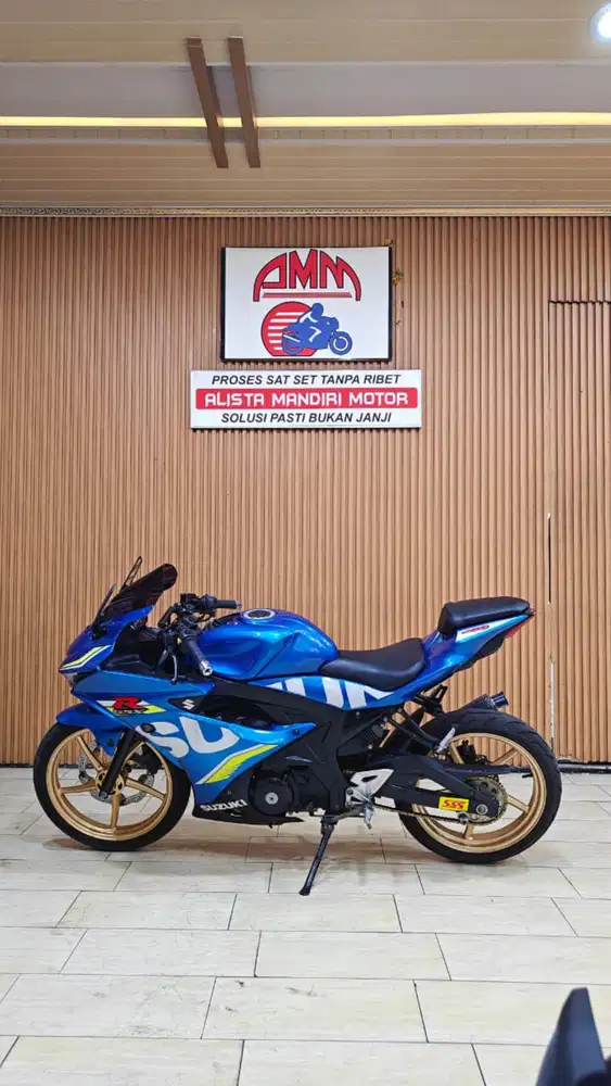 GSX 150 2017. MESIN BODY KAKI2 TOP. SS LENGKAP. NEGO  .
