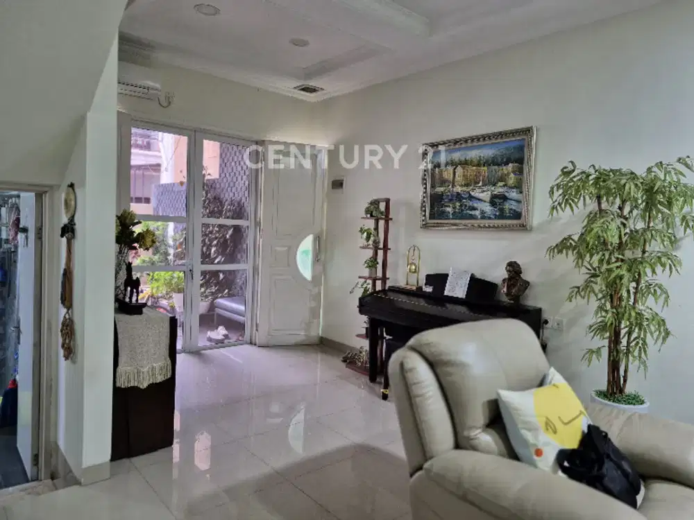 Rumah Cantik Minimalis Dekat Mall Kelapa Gading Jual Murah Cepat