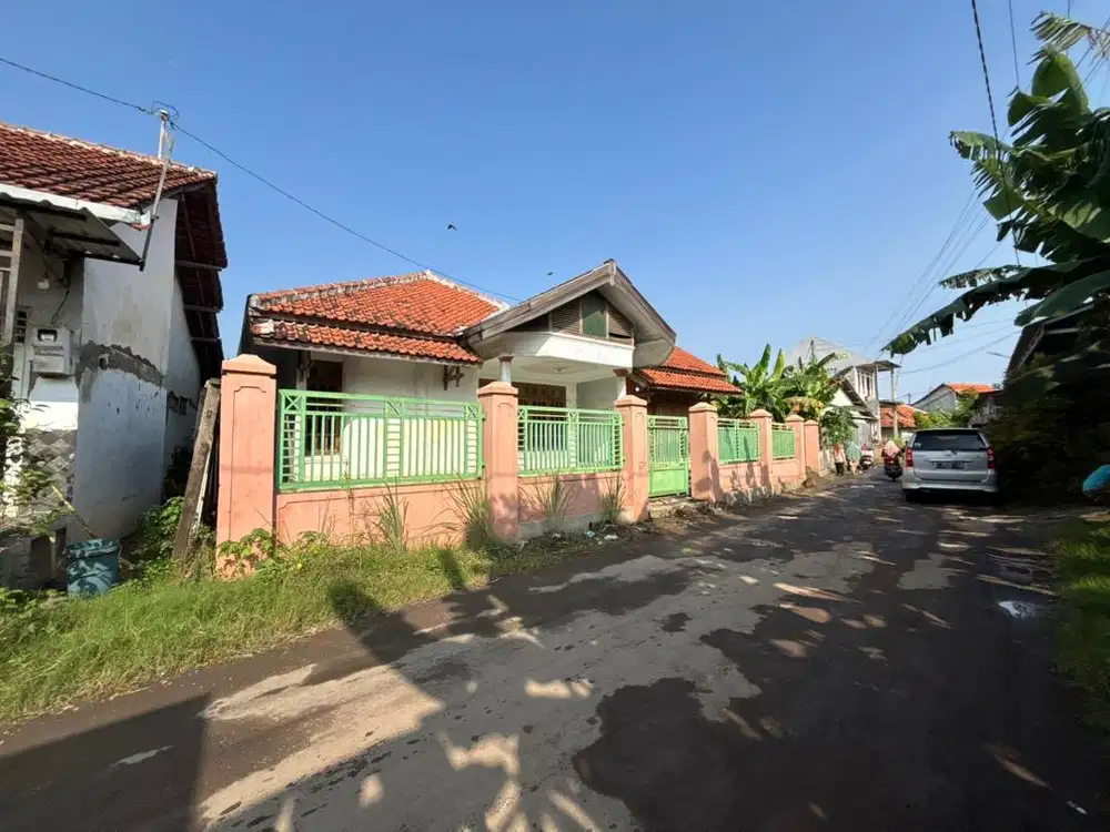 Rumah Siap Huni Disewakan di Kabupaten Tegal | 3 KT,Garasi, Gudang