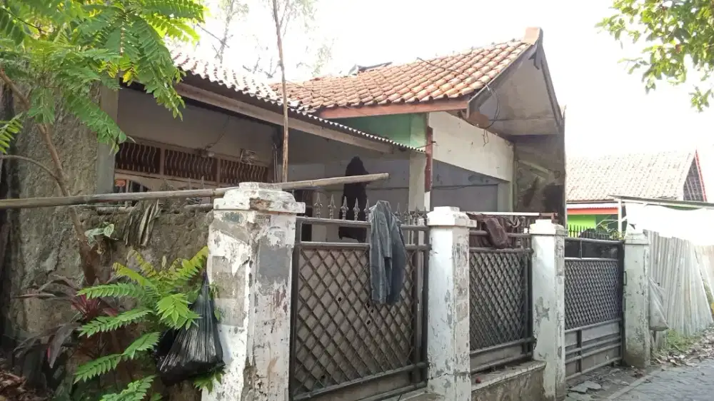Rumah di selapajang bandara soeta