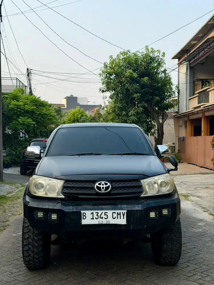 Fortuner bensin 2005 matic