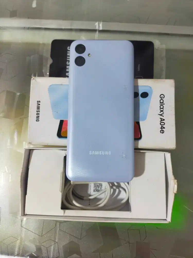 Samsung Galaxy A04e Ram 3/32 Second Resmi