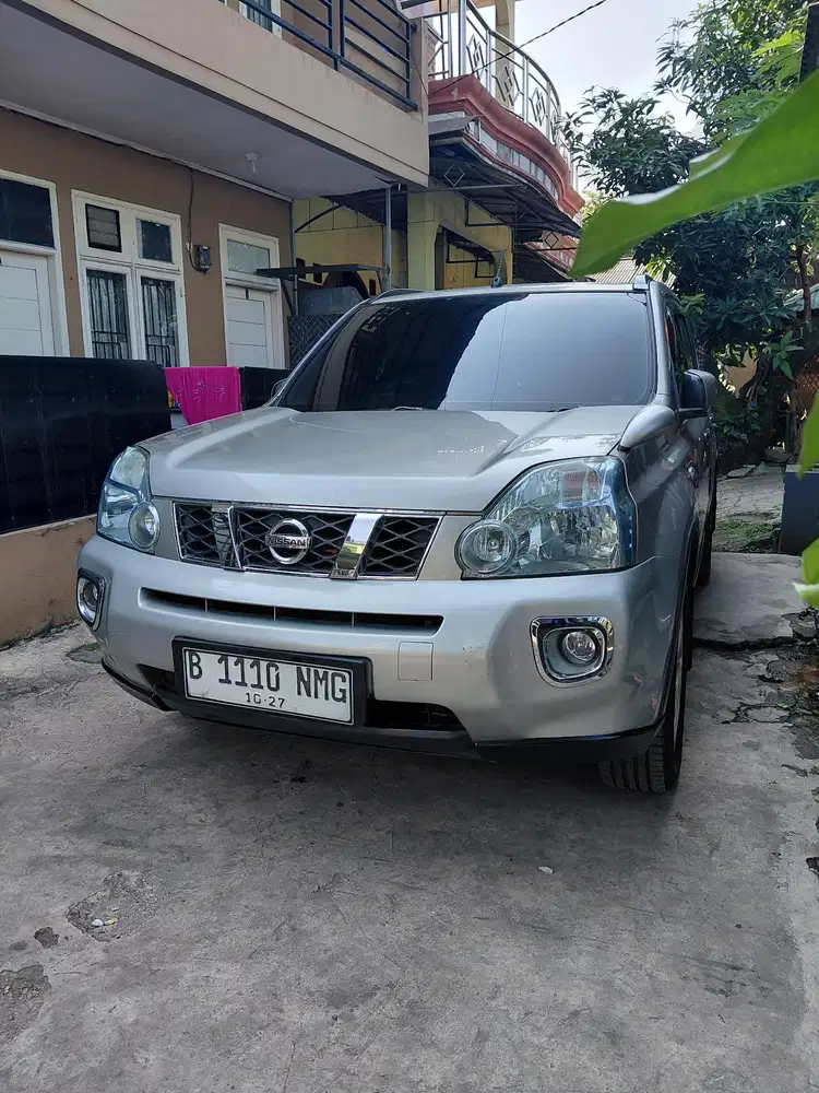 Nissan X-Trail 2009 Bensin