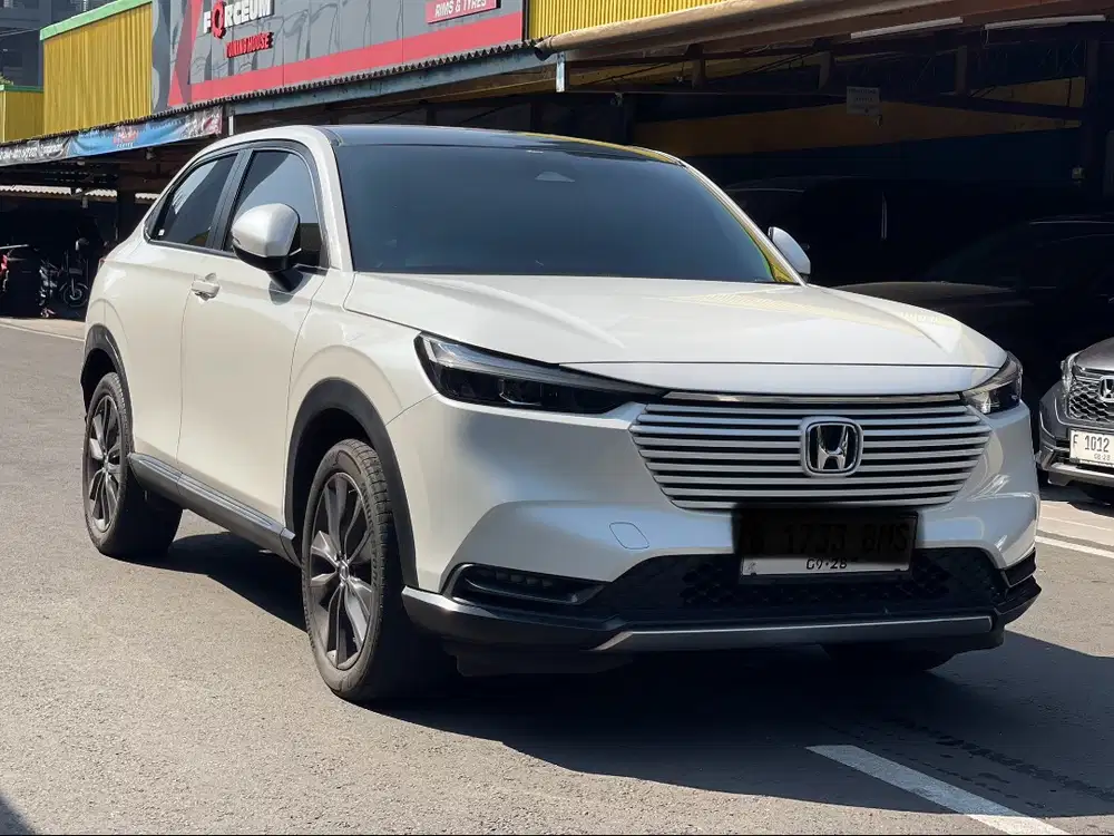HONDA HRV SE AT PUTIH 2022