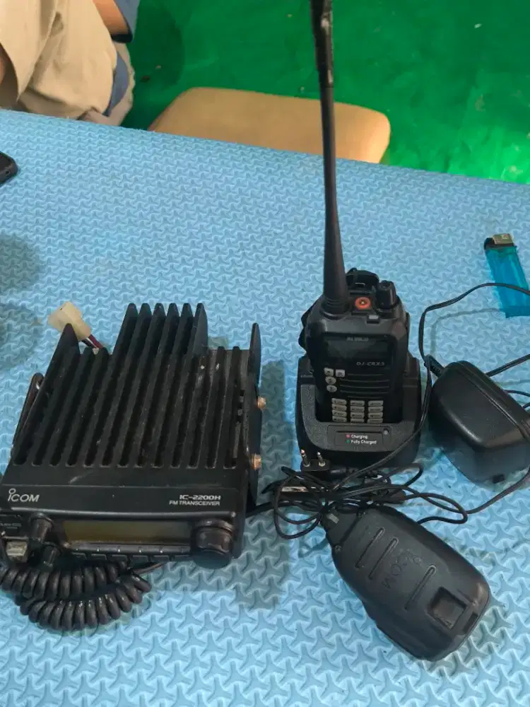 HT ICOM IC-2200H