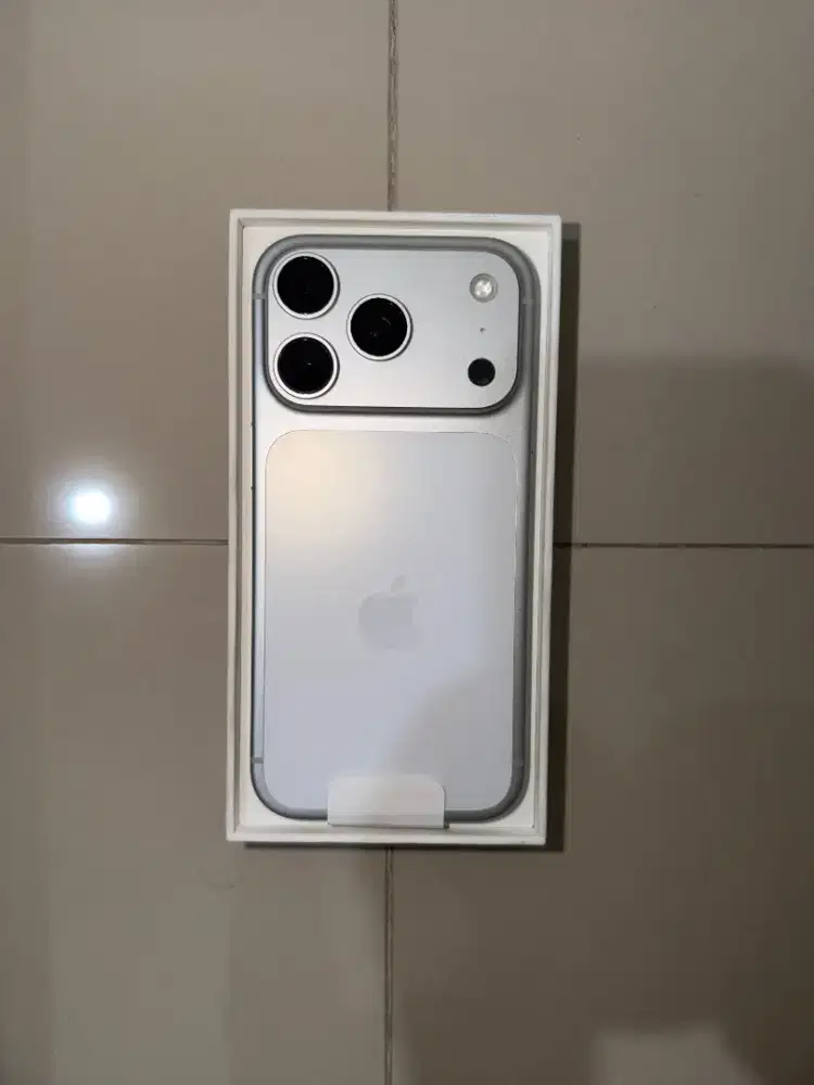 Iphone 17 Pro 256GB Silver