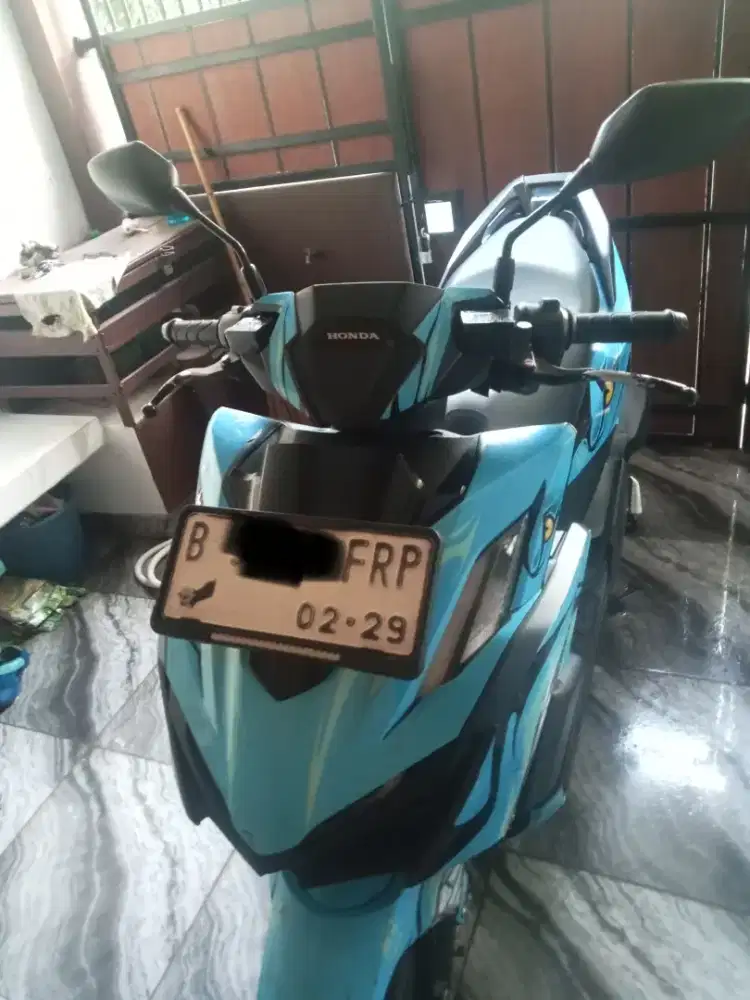 Vario 160 ABS Matte Blue