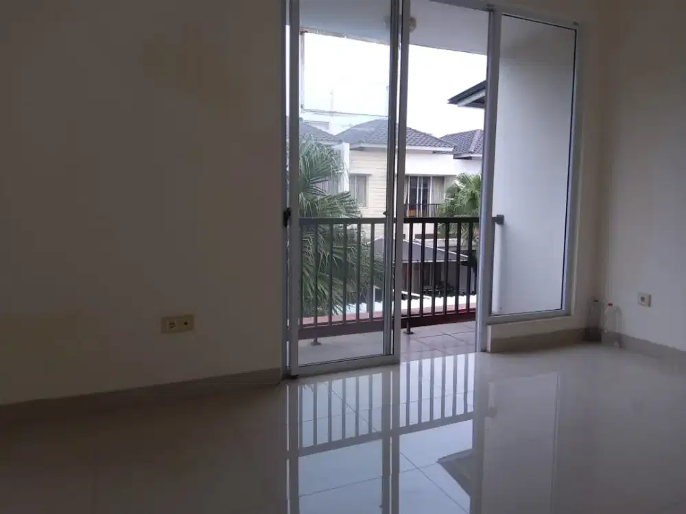 Cuma 18,9 Jt/M Cluster Botanical Garden #368
