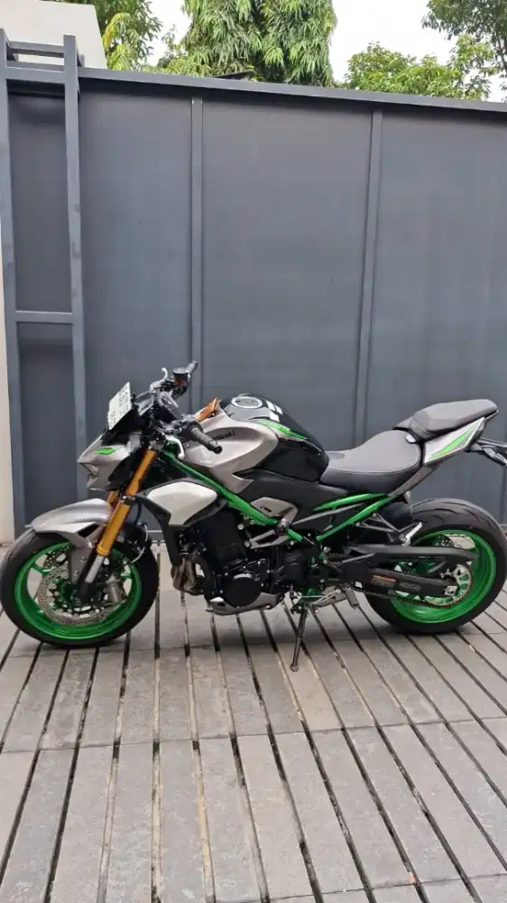 Kawasaki Z900 SE 2025 Low KM