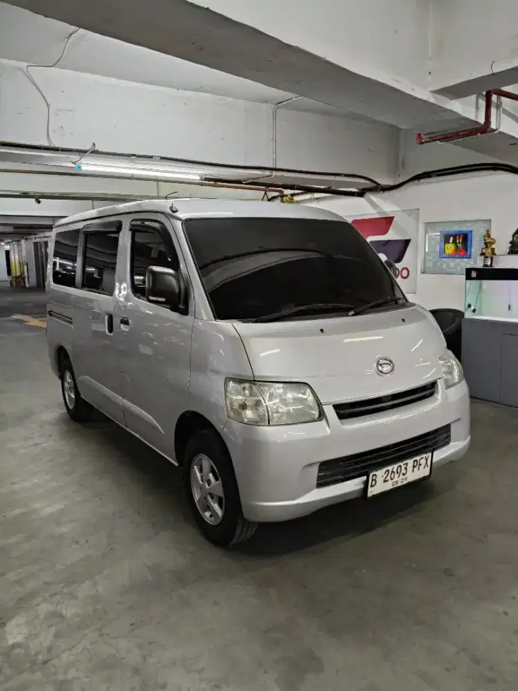 Granmax Minibus 2019 AC