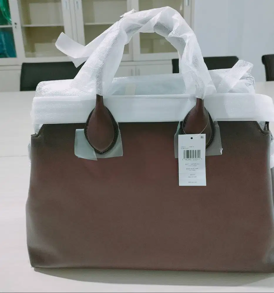 Dijual tas baru coach,baru buka dos,coach soft empire 40