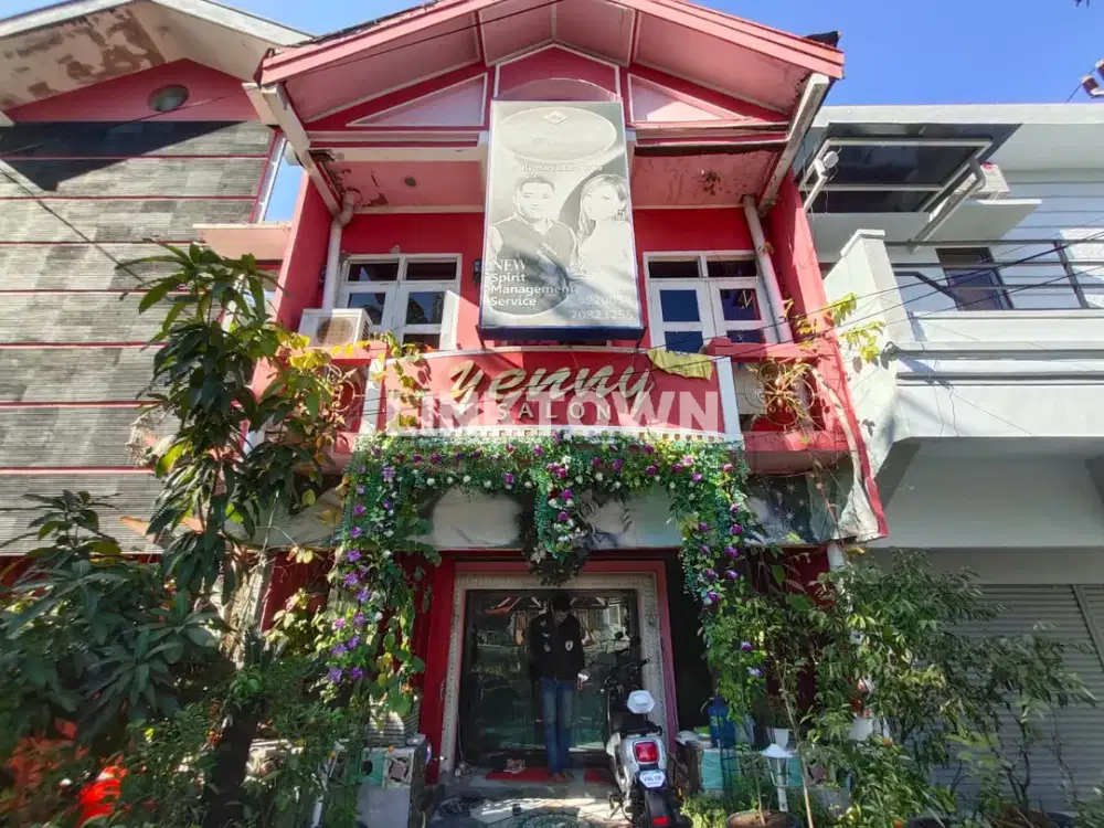 Dijual Rumah 2 Lantai Cocok untuk Hunian dan Usaha Di Mulyosari Utara