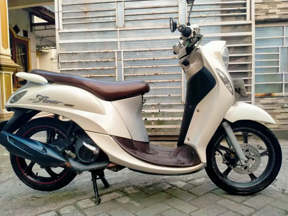 Yamaha Fino 125 premium lengkap motor sehat keterangan detail dibawah