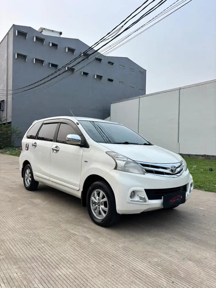 Toyota Avanza G matic 2015 bekas murah