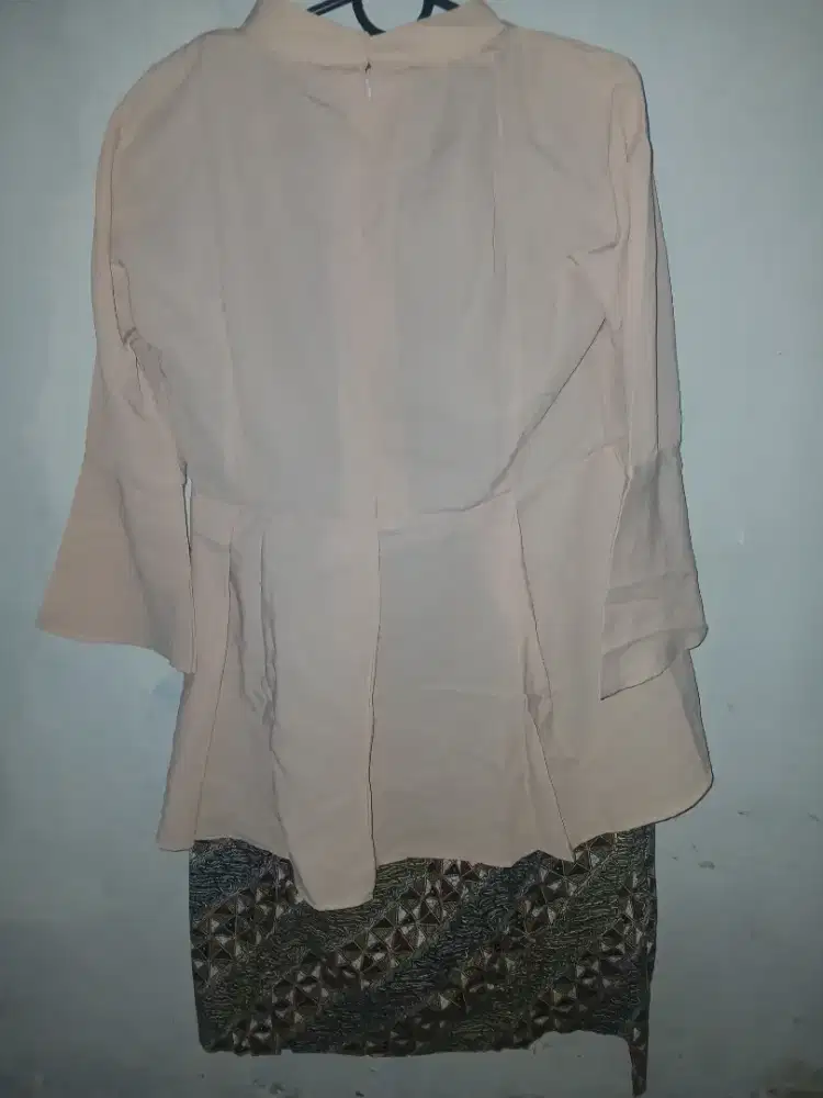dres dan kebaya