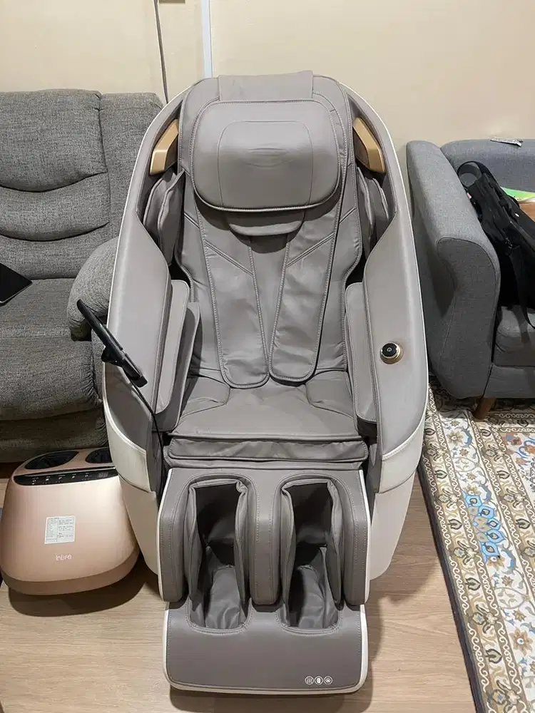 Kursi pijat InLife Divine