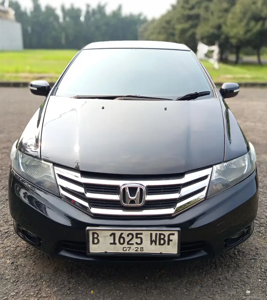 Honda City 1.5 E AT 2013 Hitam Istimewa Sekali Mulus Trawat Siap Pakai