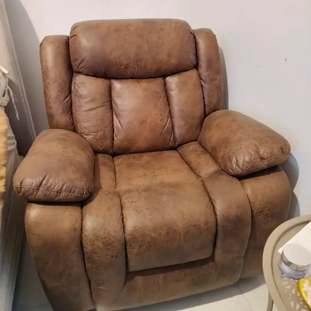 Jual Sofa Recliner (kursi goyang)
