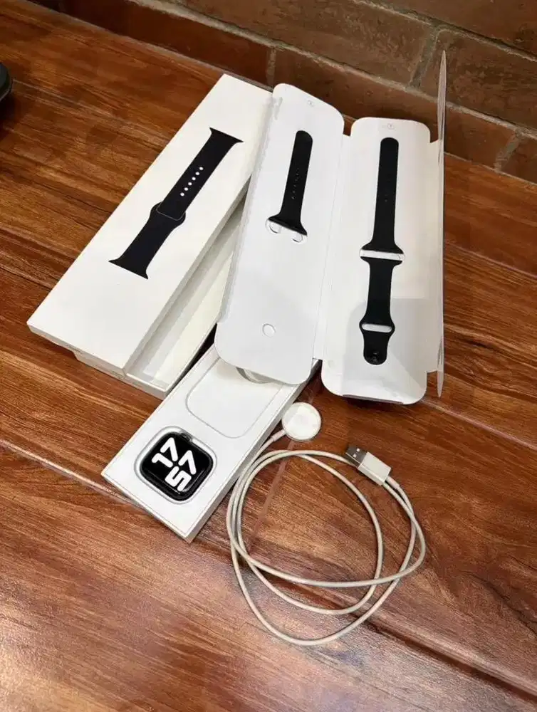Apple watch SE 40mm Ex Ibox