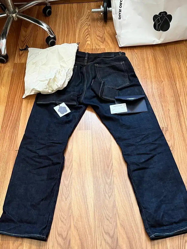 Momotaro Jeans Standard Straight size 33