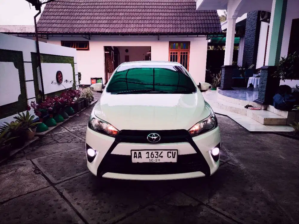 TOYOTA YARIS LELE TYPE G 2016