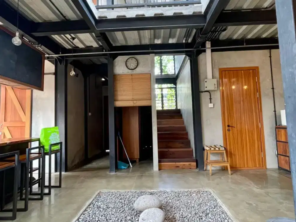 Dijual Rumah Estetik 2 LT Semi Furnish Siap Huni Emerald Bintaro Jaya Sektor 9