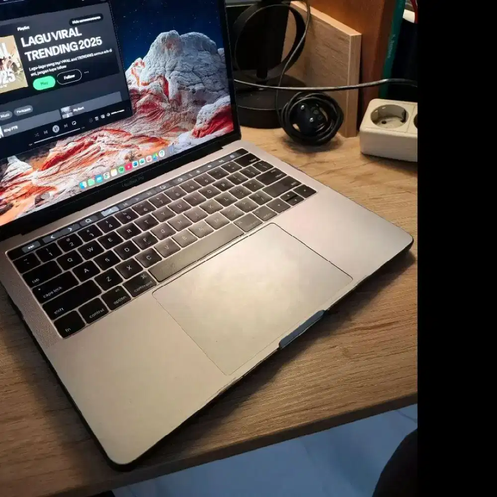 Jual Macbook Pro 2016 13 256 GB