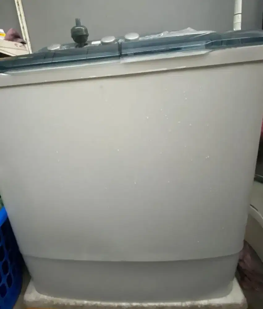 Dijual Mesin Cuci Electrolux 2 Tabung 8 Kg