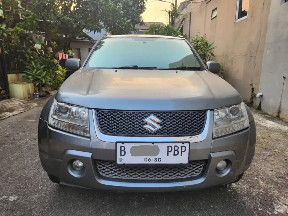 SUZUKI GRANDVITARA JLX AWD MATIC,MINIBUSJEEP SPORT MEWAH KLRG,PEMAKAI