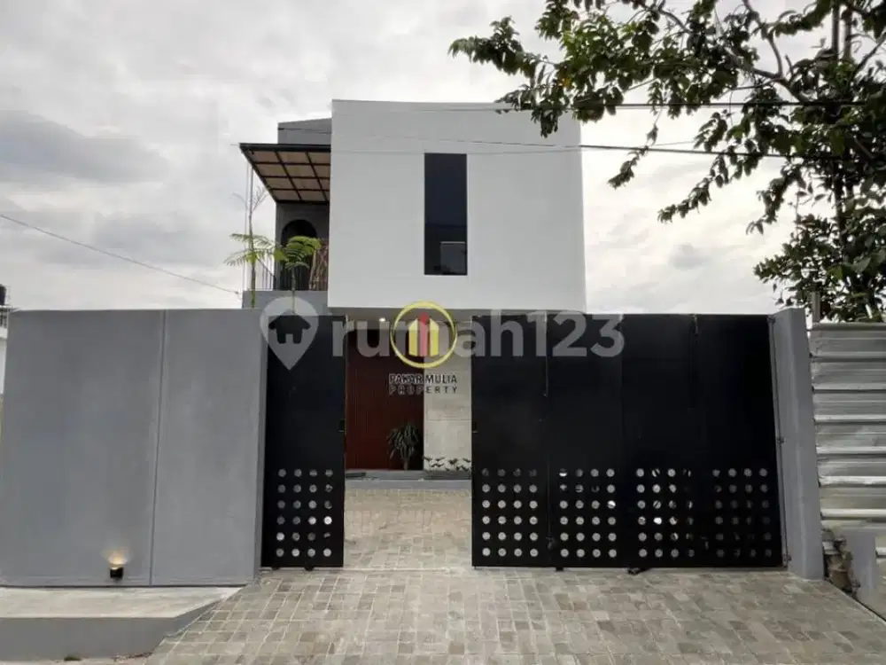 Rumah Modern Tropical 2 Lantai di Turangga Bandung