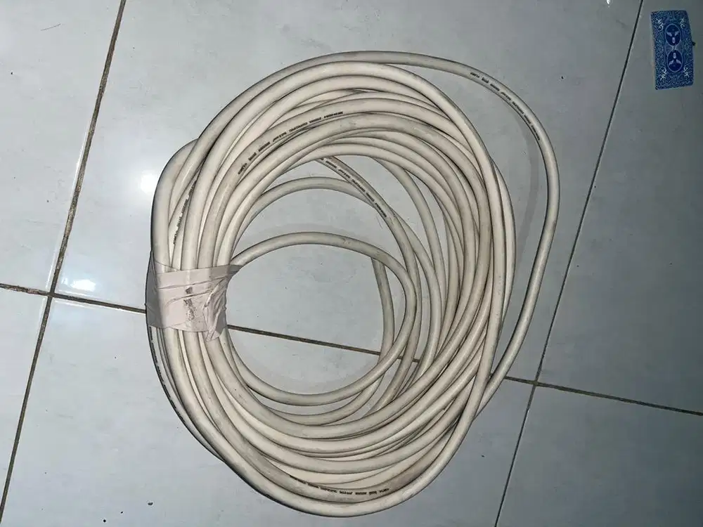 Kabel Eterna 3 x 2,5 mm 21 meter