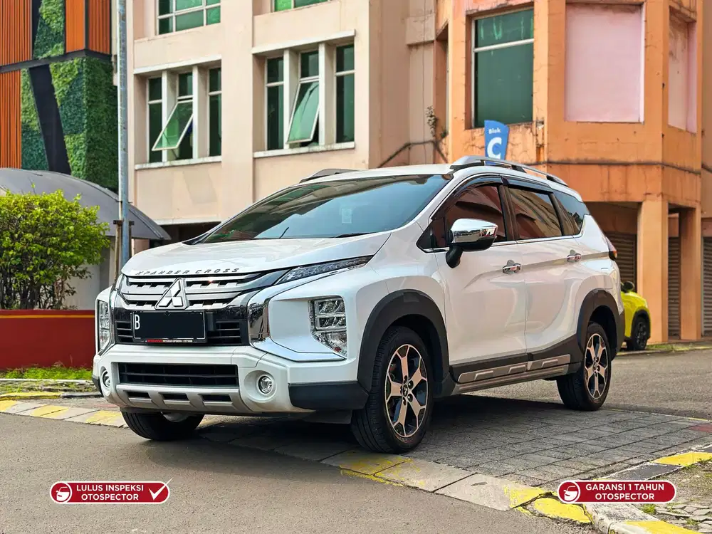 DP minim Xpander Cross Premium matic 2021 putih mitsubishi AT package