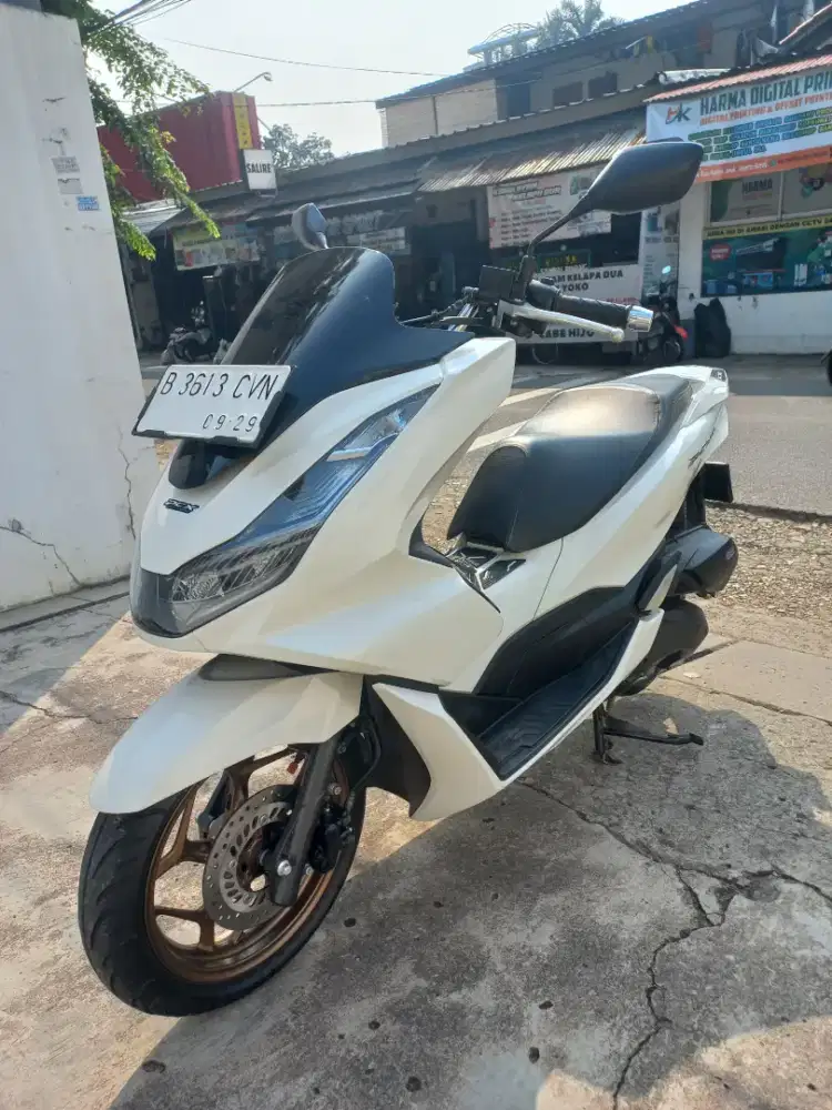Honda PCX 160 New 2024 istimewa Low KM Pajak On