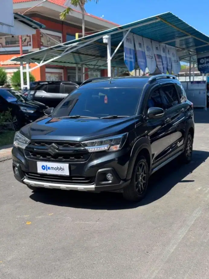 Suzuki XL7 1.5 Beta Hybrid AT 2023 Hitam (FCL)