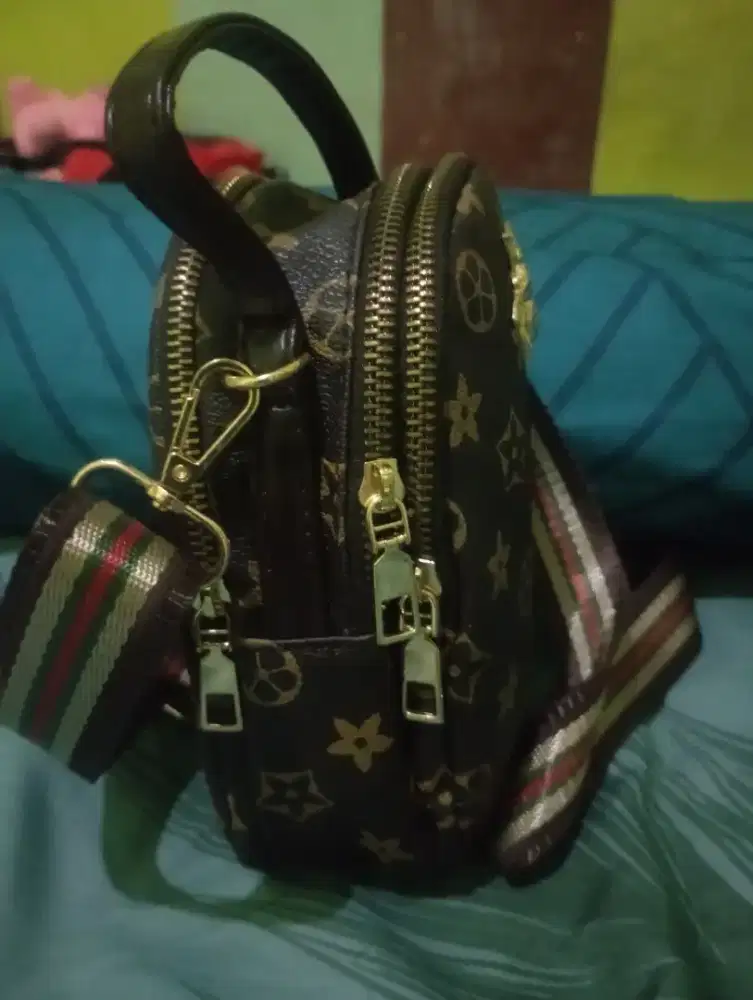 Jual tas masih baru