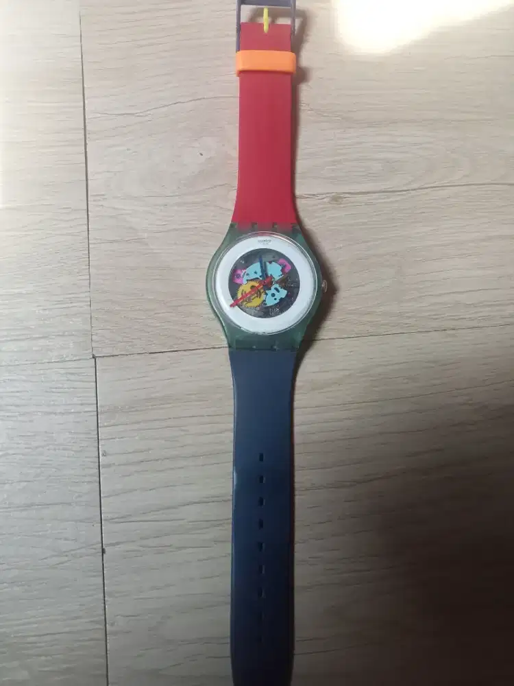 Jam tangan Swatch
